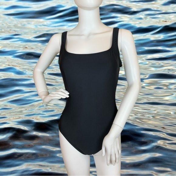 Speedo Other - Speedo Classic Black Women's Swimsuit